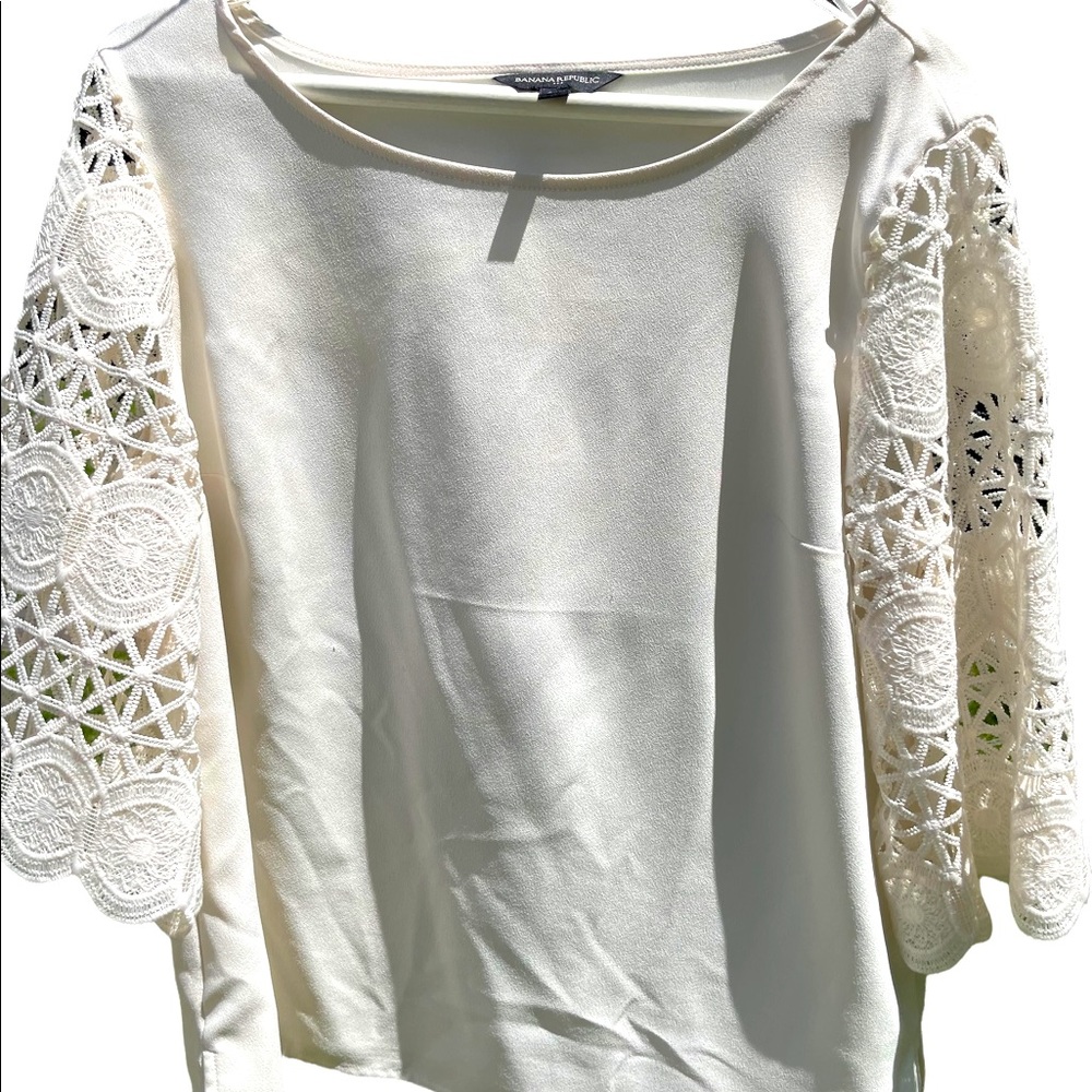 Banana Republic Factory Lace Top, Size Petite Medium